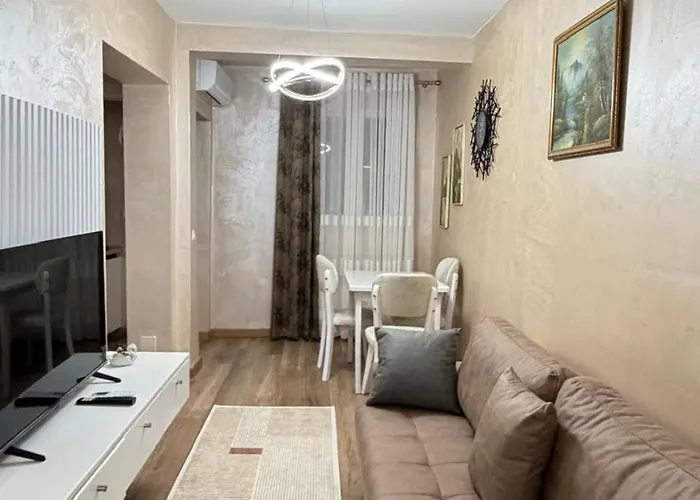 아파트 Luxury 1 Near Square 21 *