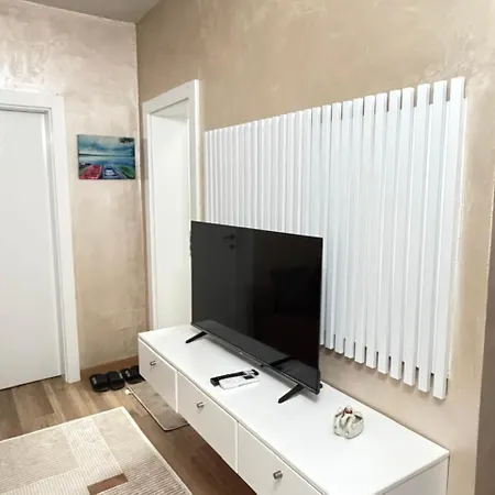 Luxury 1 Near Square 21 Διαμέρισμα *